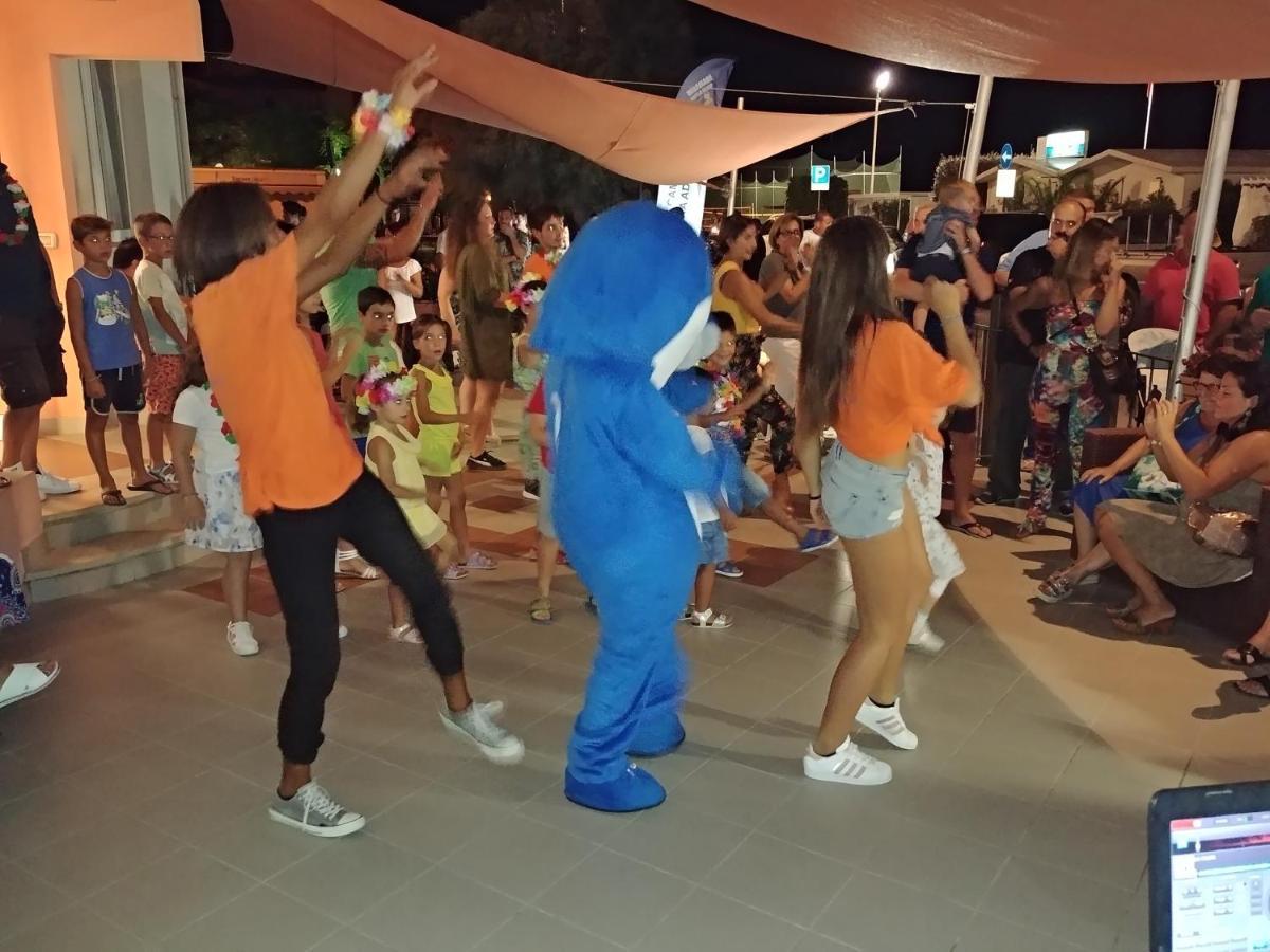 מארוטה Hotel Miramare מראה חיצוני תמונה