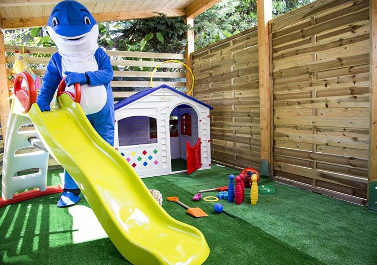 מארוטה Hotel Miramare מראה חיצוני תמונה