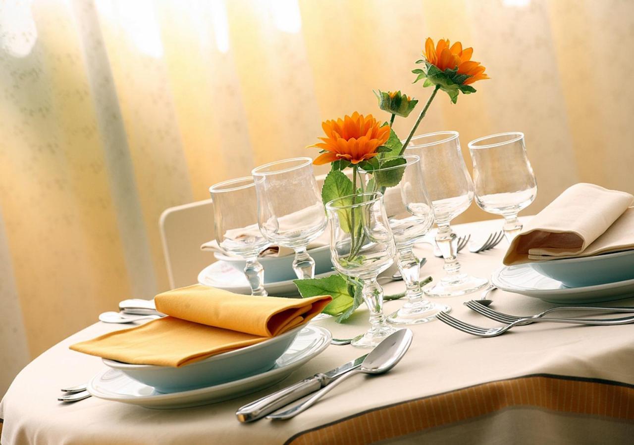 מארוטה Hotel Miramare מראה חיצוני תמונה